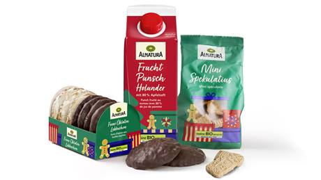 Vor einem weißem Hintergrund sind drei Alnatura Weihnachtsartikel: Lebkuchen, Frucht-Punsch Holunder und Mini-Spekulatius