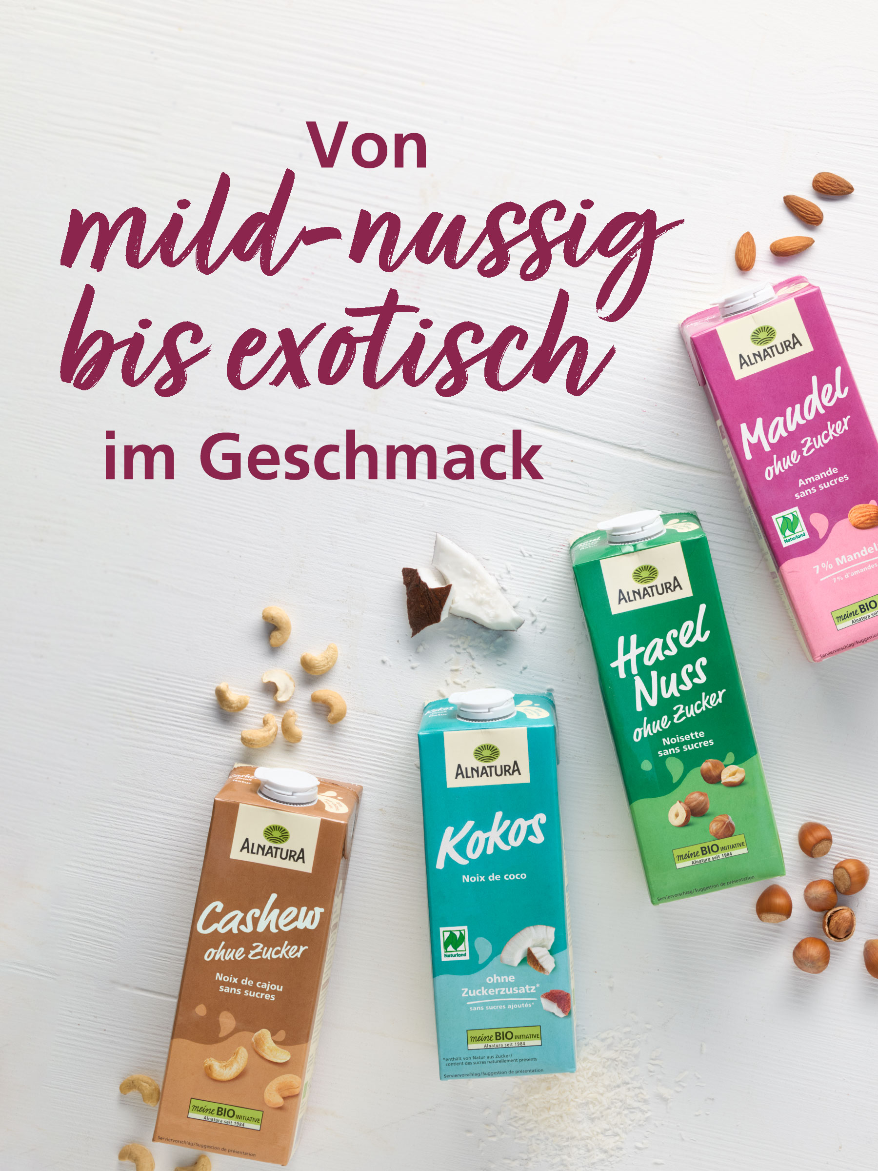 Werbetafel für pflanzliche Alnatura Produkt-Alternativen zu Kuhmilch und Milchprodukten