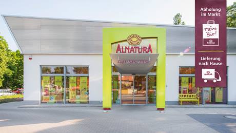 Alnatura Markt in Berlin-Lichterfelde von außen mit Online Lebensmittel-Lieferung