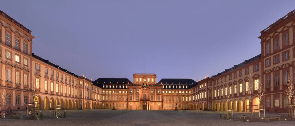 Alnatura Mannheim: Schloss in Mannheim