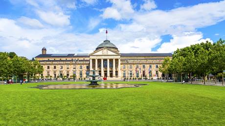 Alnatura Wiesbaden: Schloss Biebrich in Wiesbaden
