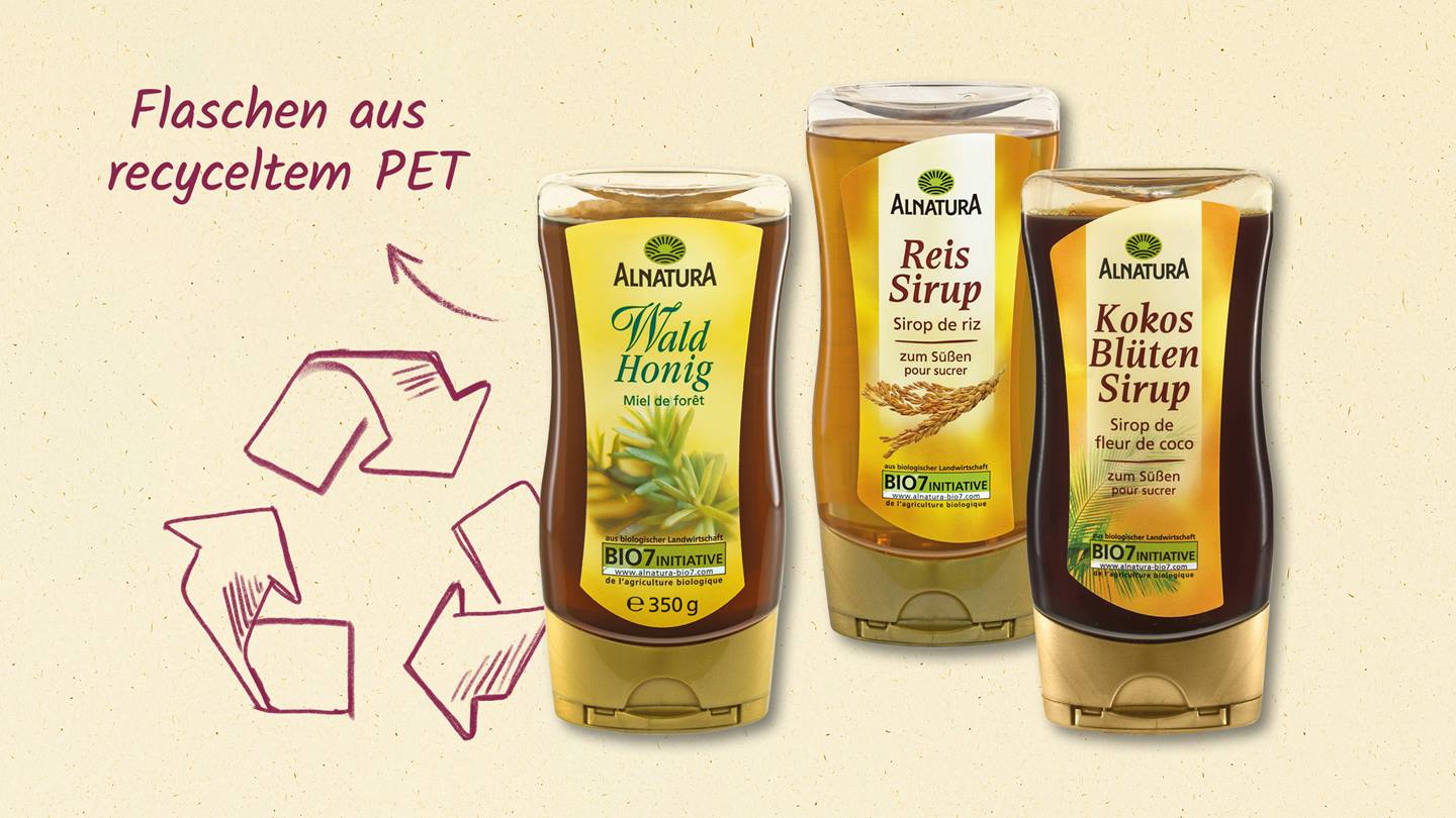 Honig und Sirup in Flaschen aus recyceltem PET – Optimierte Verpackung von Alnatura Produkten