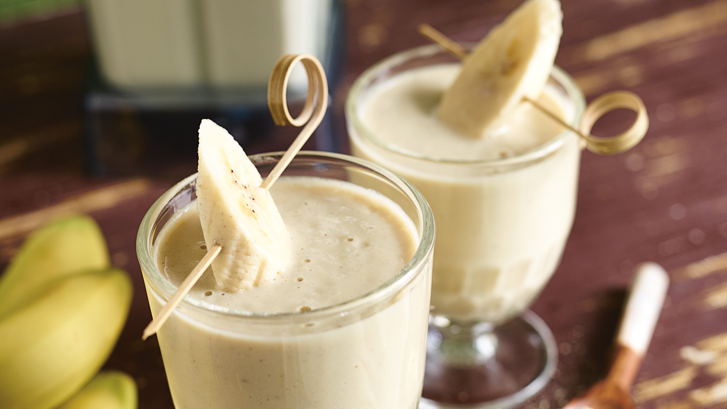 Bananen-Mandel-Smoothie Rezept selbst machen | Alnatura Bananen-Mandel-Smoothie Rezept selbst machen | Alnatura