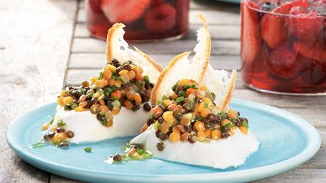 Linsensalat mit Wurzelgemüse auf Mozzarella