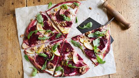 Herbstliche Rote Bete-Pizza