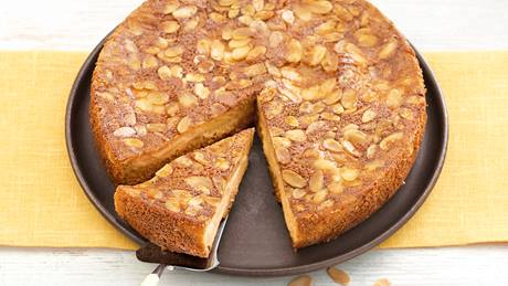 Apfel-Cashewkern-Kuchen