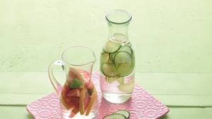 Infused Water - Erdbeer-Basilikum