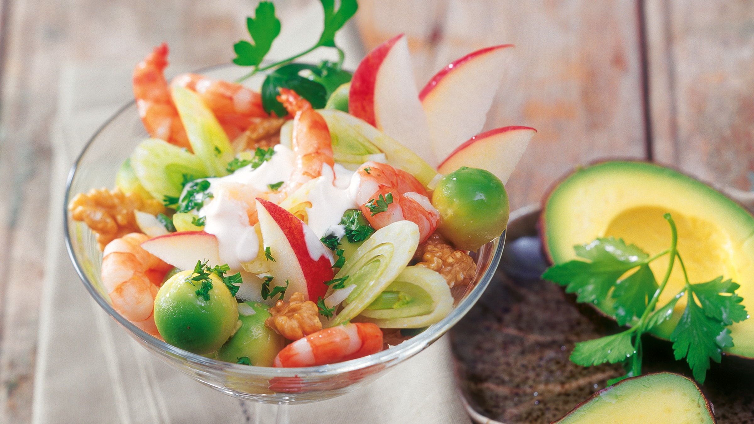 Avocado-Garnelen-Cocktail Rezept selbst machen | Alnatura