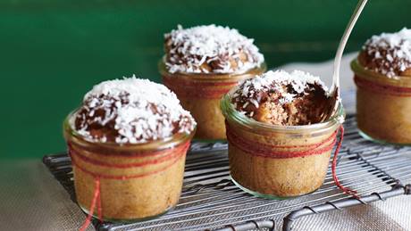 Apfel-Marzipan-Muffins mit Kokos