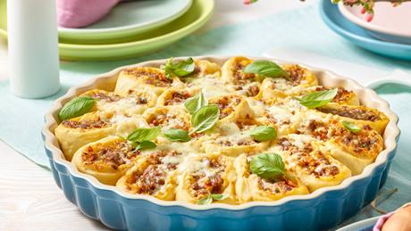 Mediterranes Zupfbrot mit Hackfleisch-Füllung