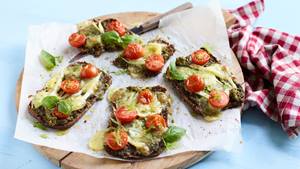 Toastbrötchen-Minipizza