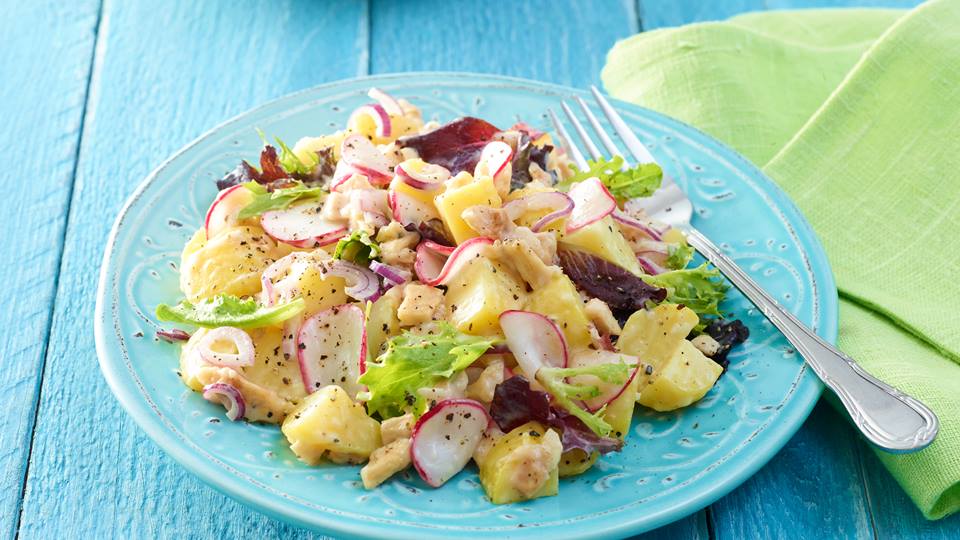 Kartoffelsalat mit Radieschen und Apfel
