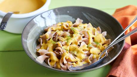 Bandnudeln mit Fenchel-Möhren-Sauce