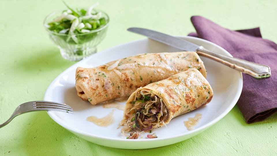 Gefüllte Dinkel-Kräuter-Flädle