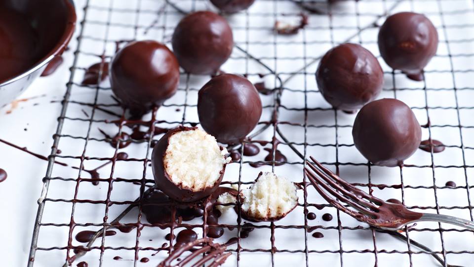 Kokos-Schoko-Pralinen