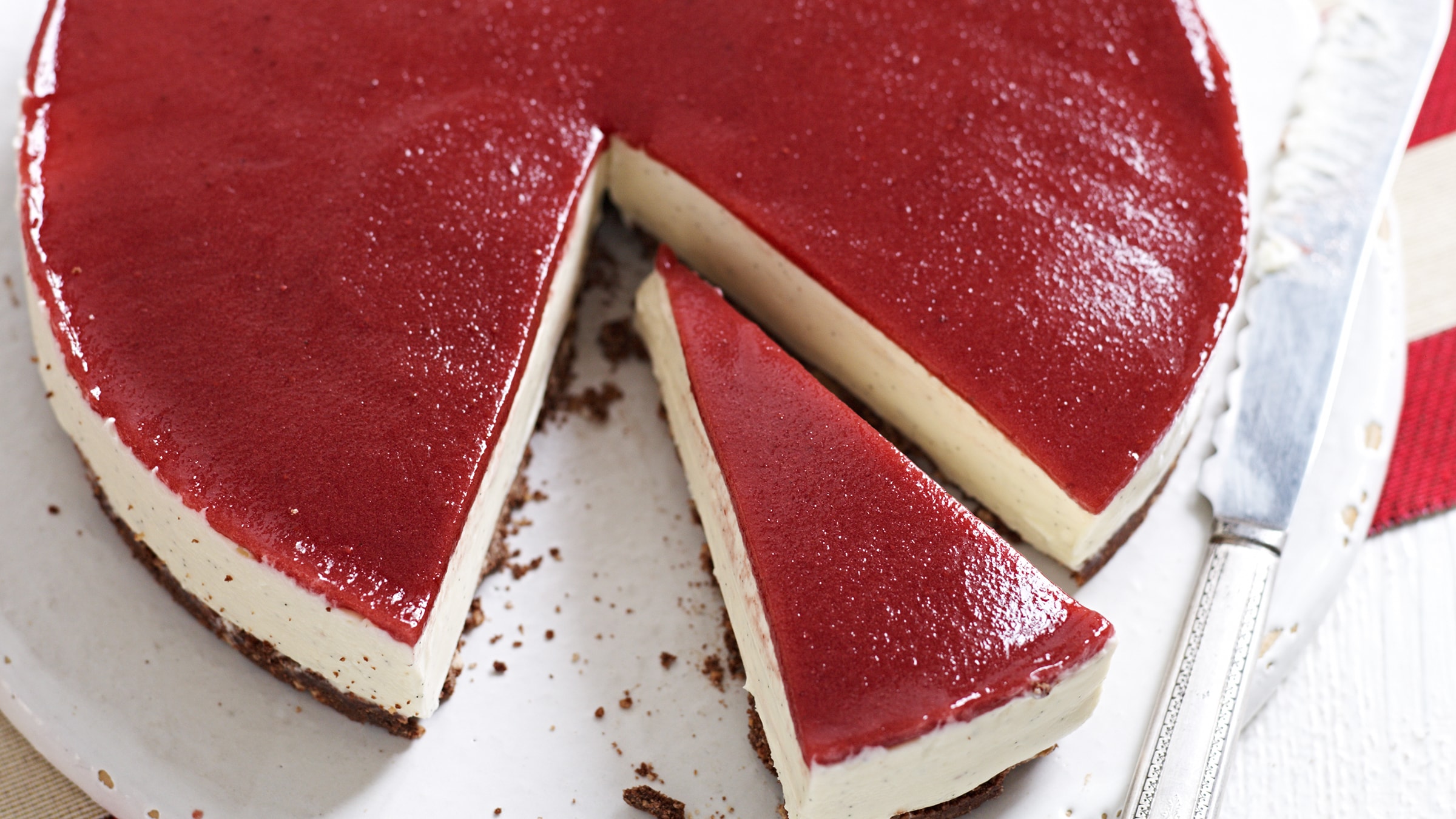 New-York-Erdbeer-Cheesecake Rezept selbst machen | Alnatura