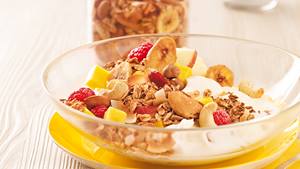 Knuspermüsli mit Ahornsirup