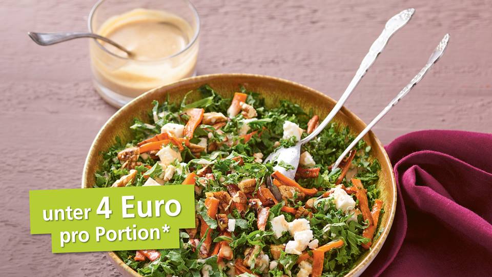 Grünkohlsalat mit karamellisierten Möhren