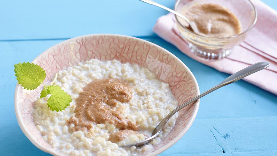 Milchreis mit Nuss-Sauce