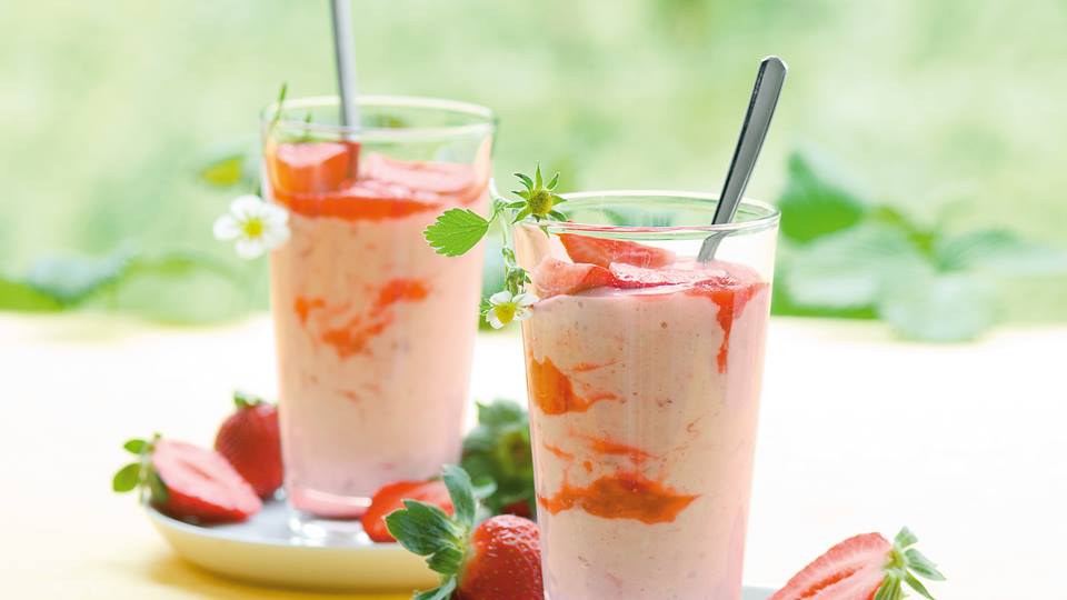 Leichter Erdbeer-Milchreis