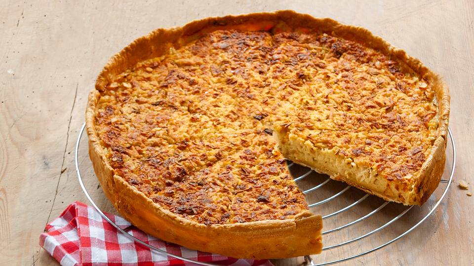 Zwiebelkuchen mit Quark-Teig