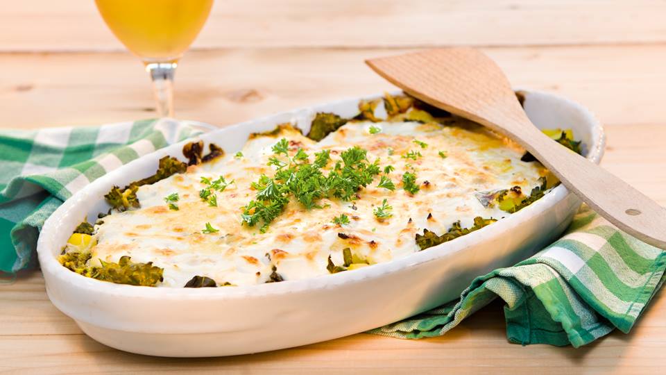 Grünkohlauflauf mit karamellisierten Zwiebeln
