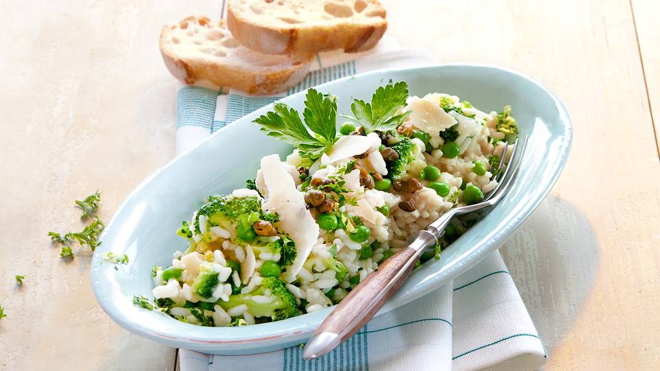 Frühlings-Risotto mit Brokkoli und Erbsen