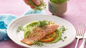 Orangen-Lachs mit grünem Sellerie-Püree