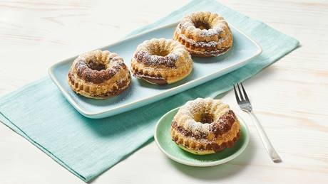 Vegane Mini-Marmorkuchen im Gugelhupf