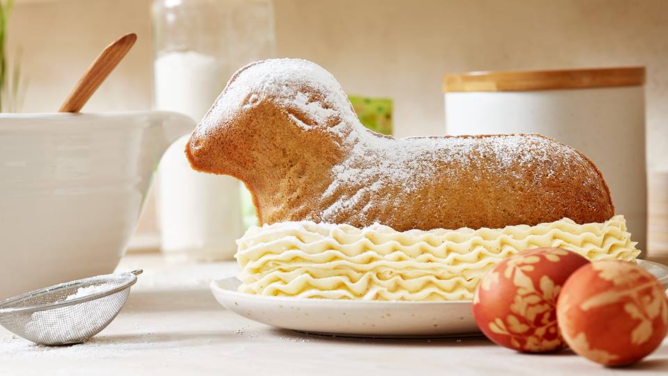 Osterlamm-Kuchen mit Buttercreme