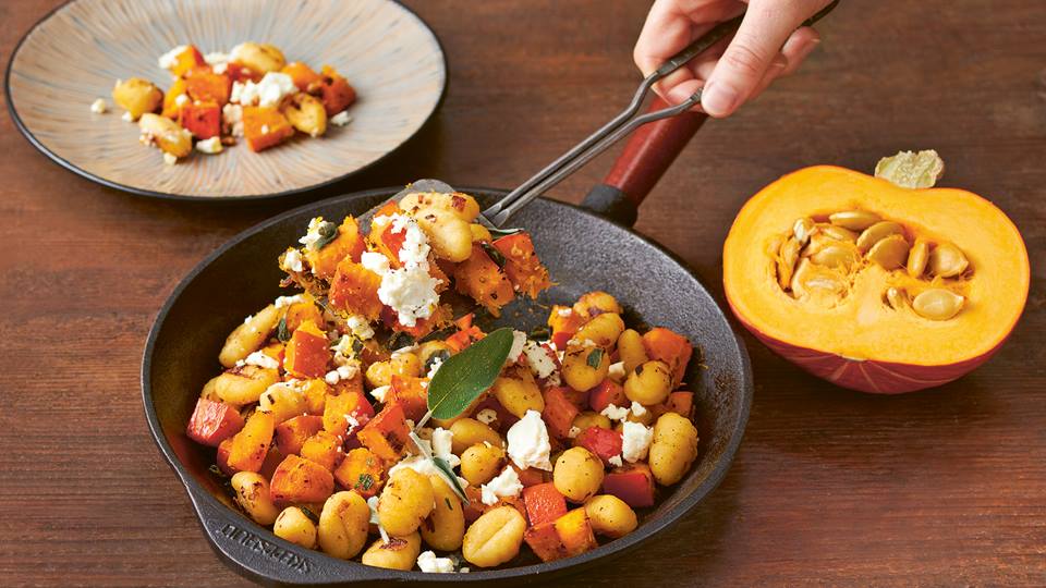 Gnocchi mit Hokkaido-Salbei-Gemüse und Feta