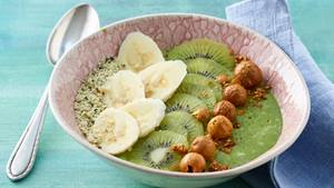 Frühstücks-Smoothie-Bowl