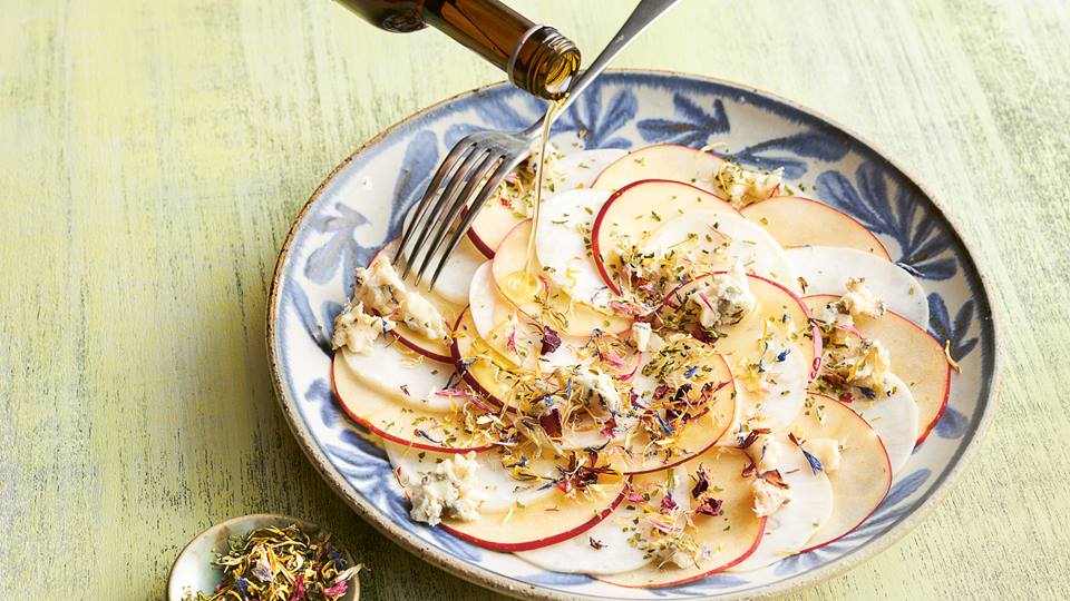 Mairübchen-Apfel-Carpaccio