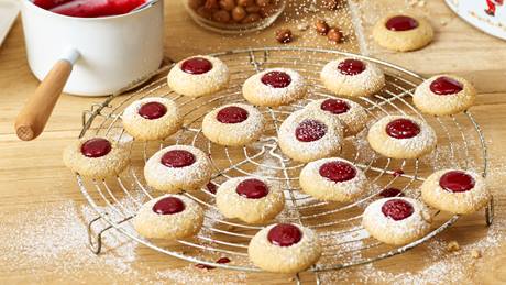 Husarenkrapfen (Engelsaugen)