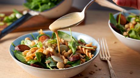 Protein-Linsenpasta-Salat