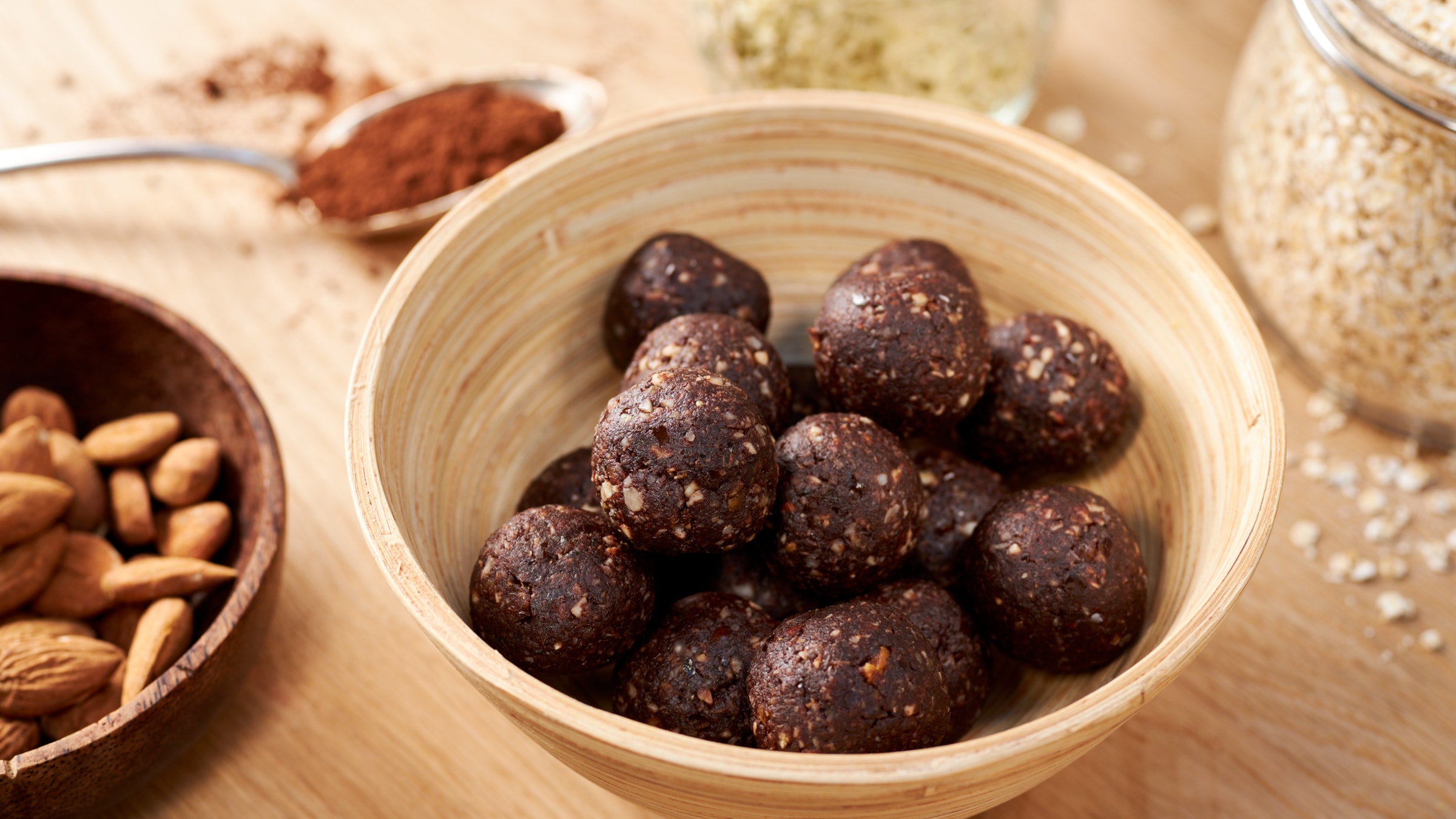 Kakao-Hanf-Kugeln Rezept selbst machen | Alnatura