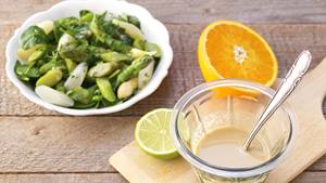 Spargel mit Zitrusdressing