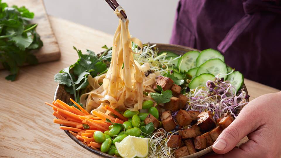 Asiatischer Reisnudelsalat