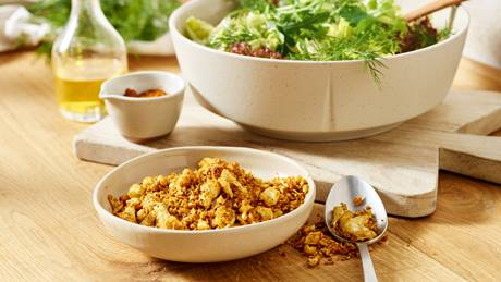Blumenkohl-Sesam-Brösel (Salat-Topping)