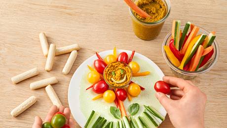 Karottendip mit Basilikum