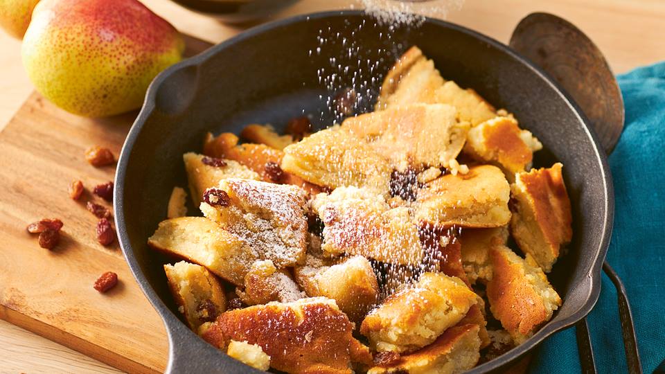 Kaiserschmarrn mit Vanille-Birnenkompott