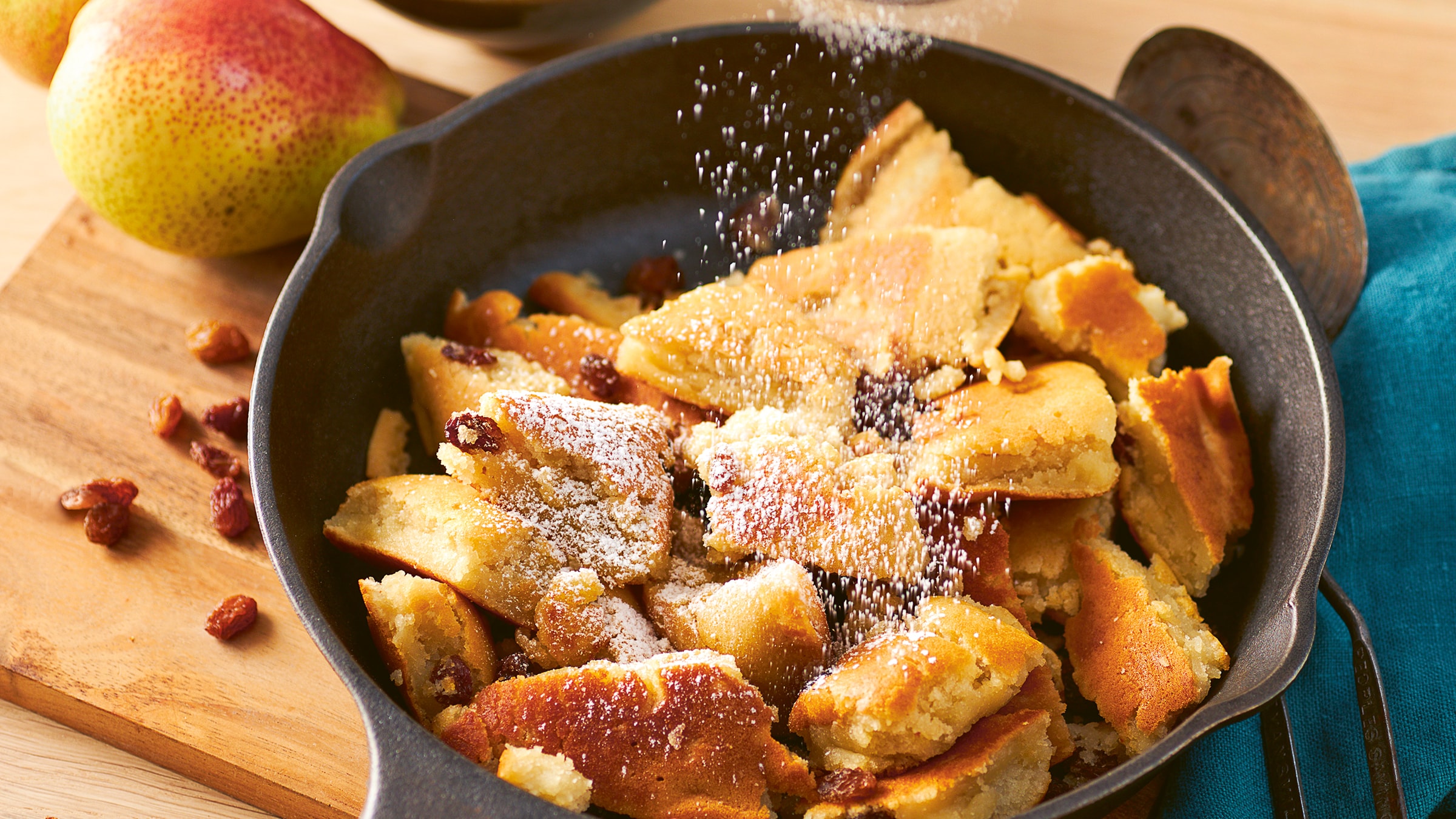 Kaiserschmarrn mit Vanille-Birnenkompott Rezept selbst machen | Alnatura