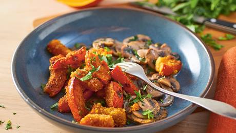 Kürbis-Nuggets mit Pilzcremesauce