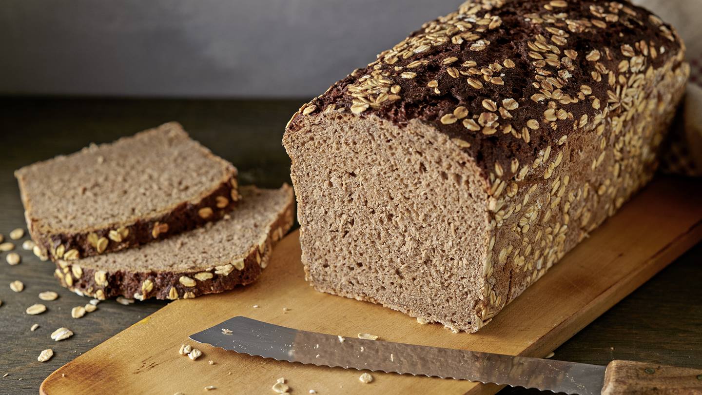 Roggensauerteigbrot mit Haferflocken