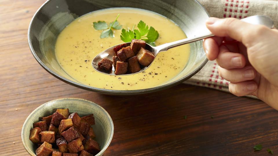 Suppen-Topping: Räuchertofu-Würfel