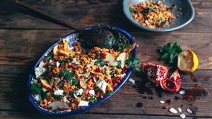 Bulgursalat mit Kräutern und Feta