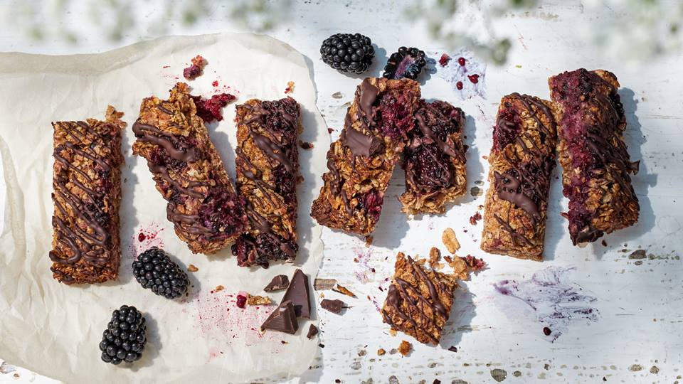 Brombeer-Knusper-Riegel