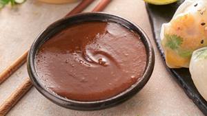Einfache Erdnuss-Sauce