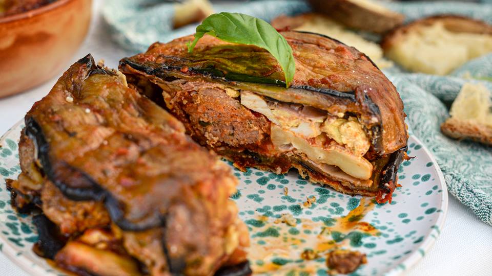 Apulischer Auberginenauflauf mit Fleischbällchen