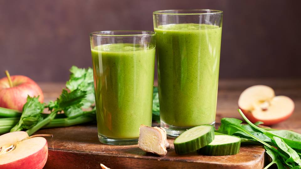 Grüner Superfood-Smoothie